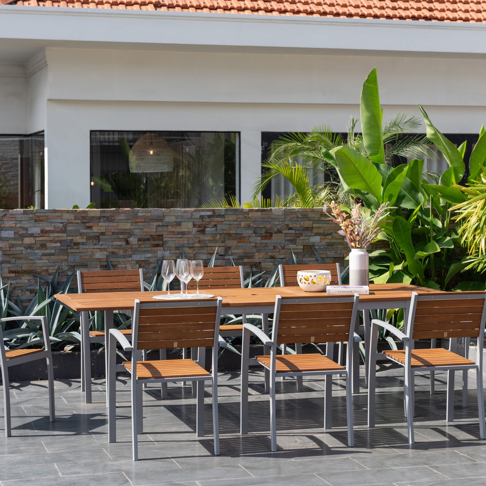 
                      
                        Comedor Barcelona de Exterior Extensible con 8 Sillas de Madera y Aluminio
                      
                    