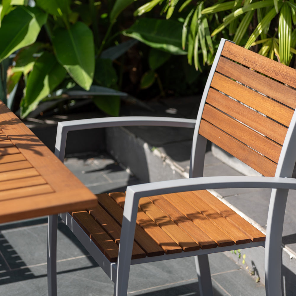 
                      
                        Comedor Barcelona de Exterior Extensible con 8 Sillas de Madera y Aluminio
                      
                    
