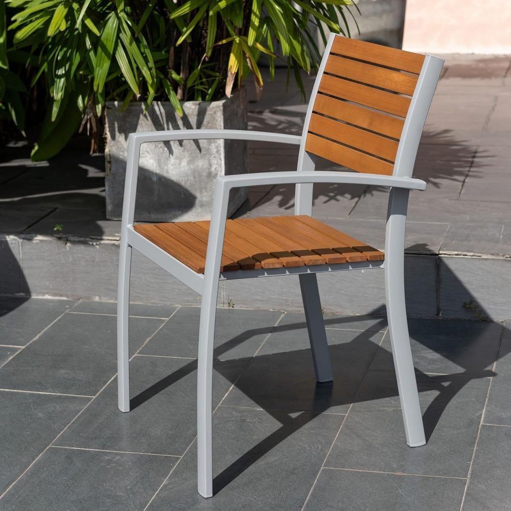 
                      
                        Comedor Siena de Madera y Aluminio para 4 Personas
                      
                    