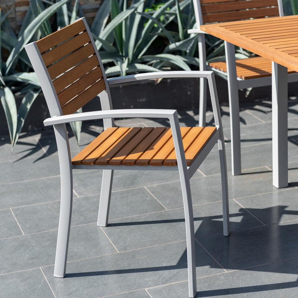 
                      
                        Comedor Siena de Madera y Aluminio para 4 Personas
                      
                    