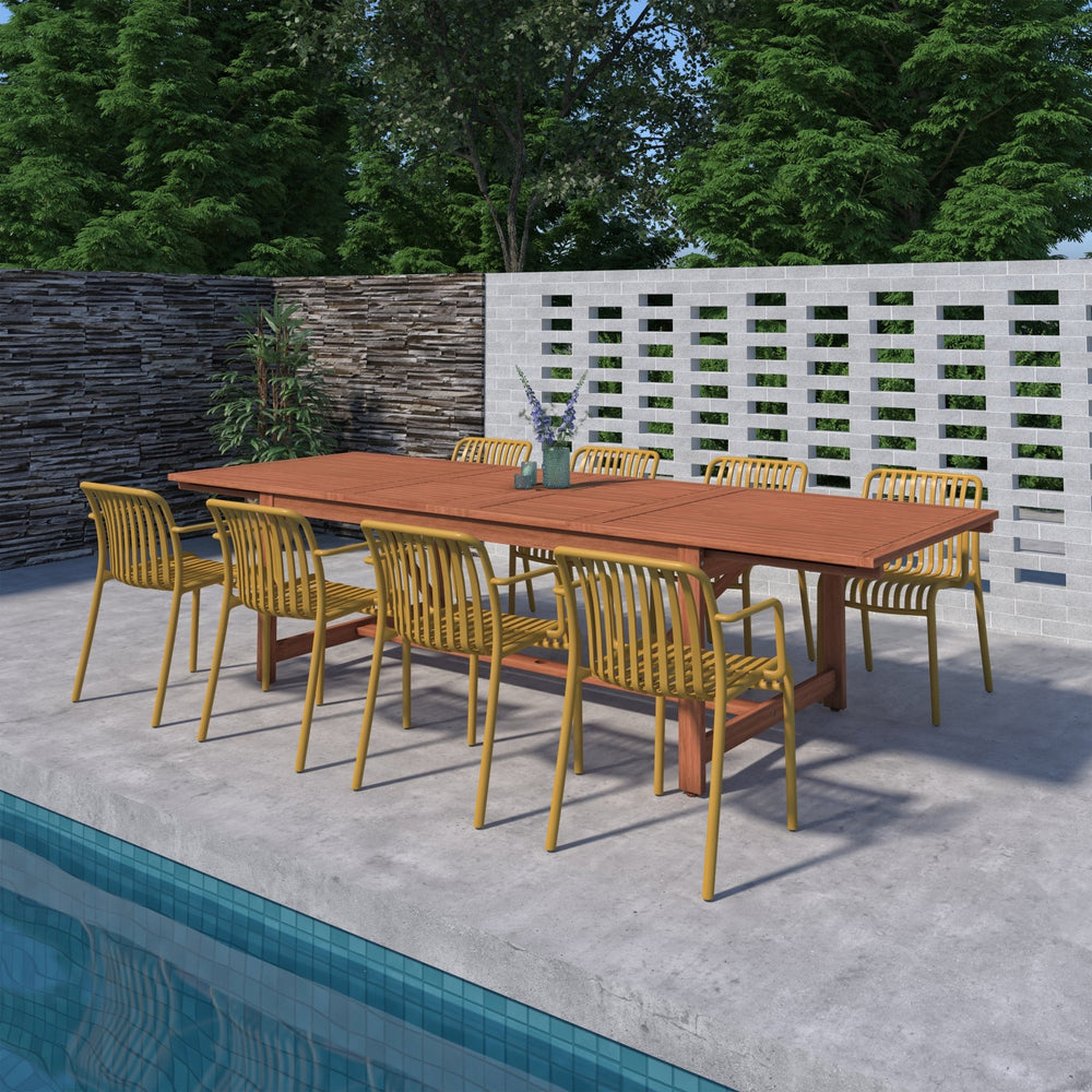 
                      
                        Comedor Extensible Montana con 8 Sillas Plasticas
                      
                    
