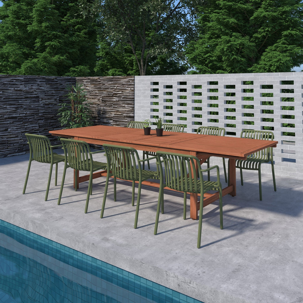 
                      
                        Comedor Extensible Montana con 8 Sillas Plasticas
                      
                    