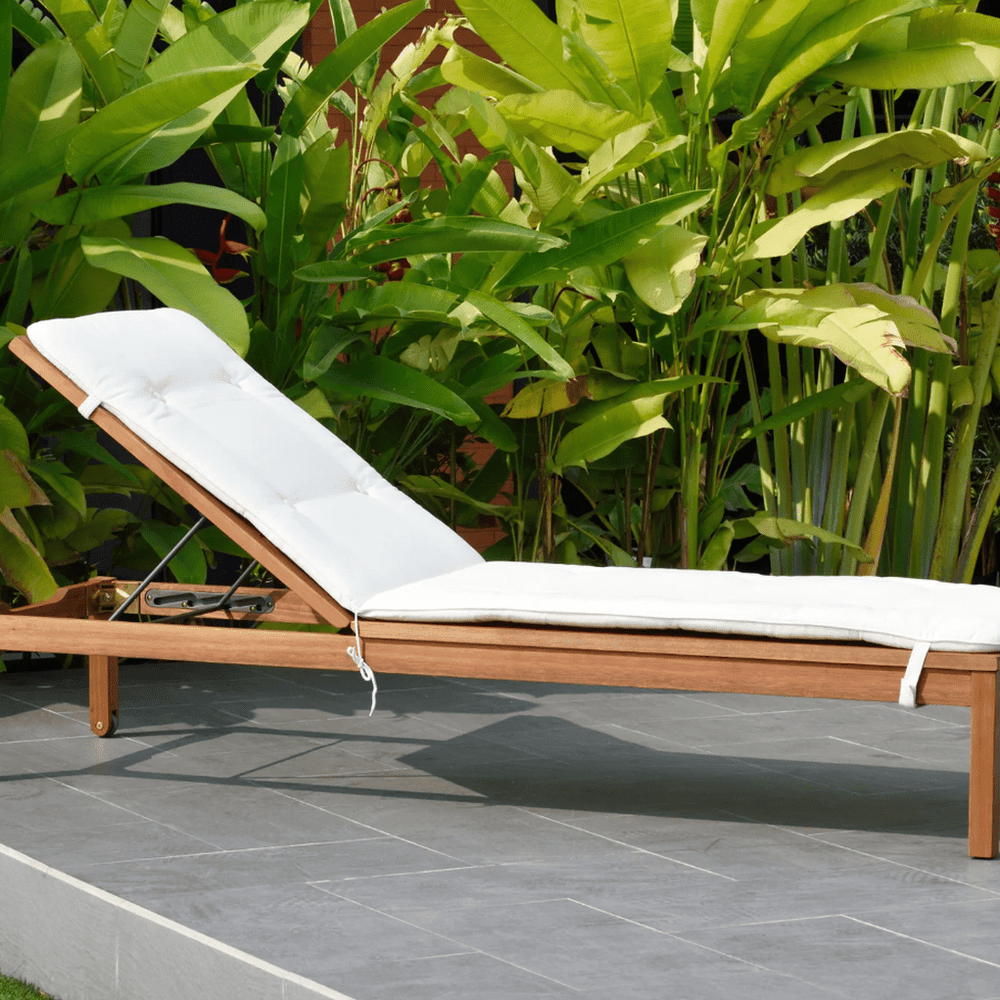 
                      
                        Camastro Washburn de Madera con Cojin para Jardin y Exterior
                      
                    